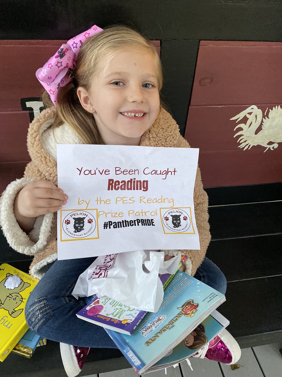 LiteracyJen's tweet photo. The @PES_PantherNews Reading Prize Patrol caught some super readers this evening! #lex1literacy #growingreaders https://t.co/ytPrWxGeoQ