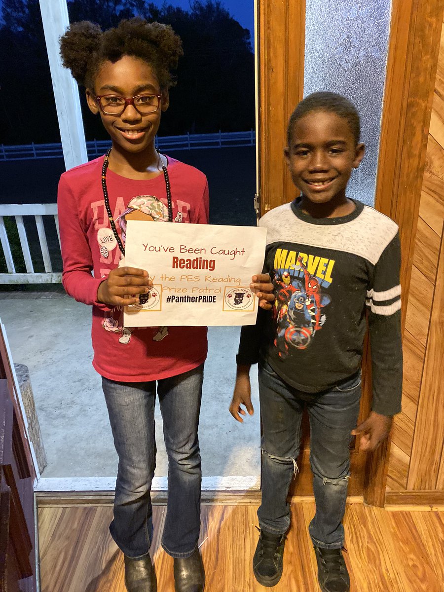 LiteracyJen's tweet photo. The @PES_PantherNews Reading Prize Patrol caught some super readers this evening! #lex1literacy #growingreaders https://t.co/ytPrWxGeoQ