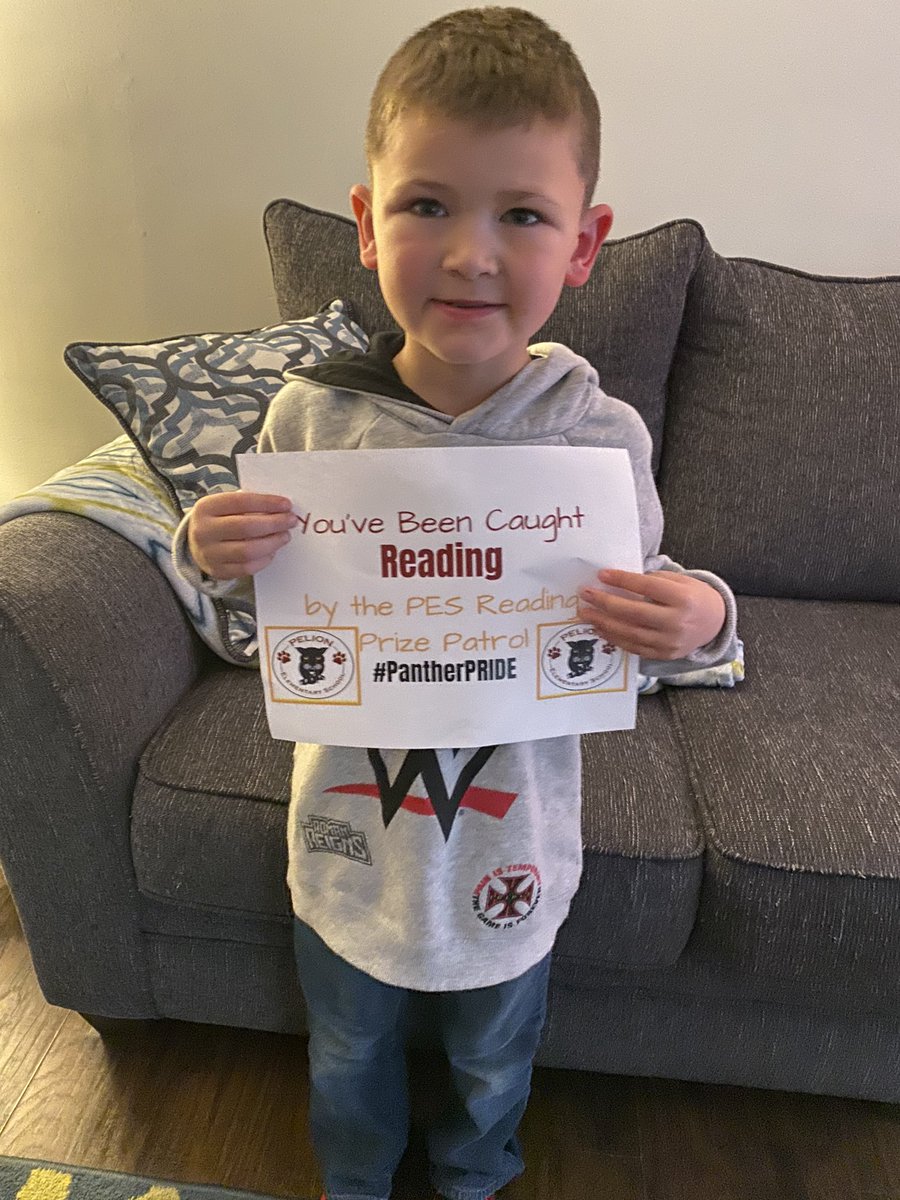 LiteracyJen's tweet photo. The @PES_PantherNews Reading Prize Patrol caught some super readers this evening! #lex1literacy #growingreaders https://t.co/ytPrWxGeoQ