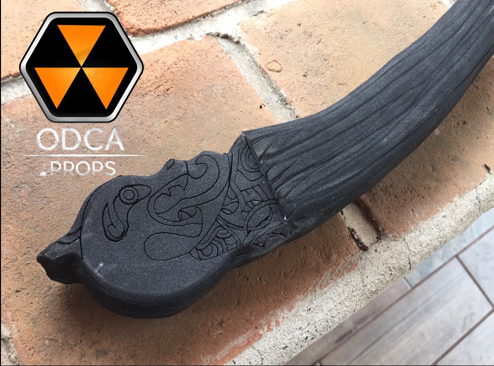 OdcaProps's tweet photo. Making progress and improvements on Kratos’ Leviathan axe

@SonySantaMonica 
#kratos #godofwar #atreus #brok #sindri #leviathanaxe #ps4 #sony #prop #foam #foamsmith #cosplay #prop #propmaker #odcaprops #evafoam #foamprops #foamweapons https://t.co/bIFdbkXjXh