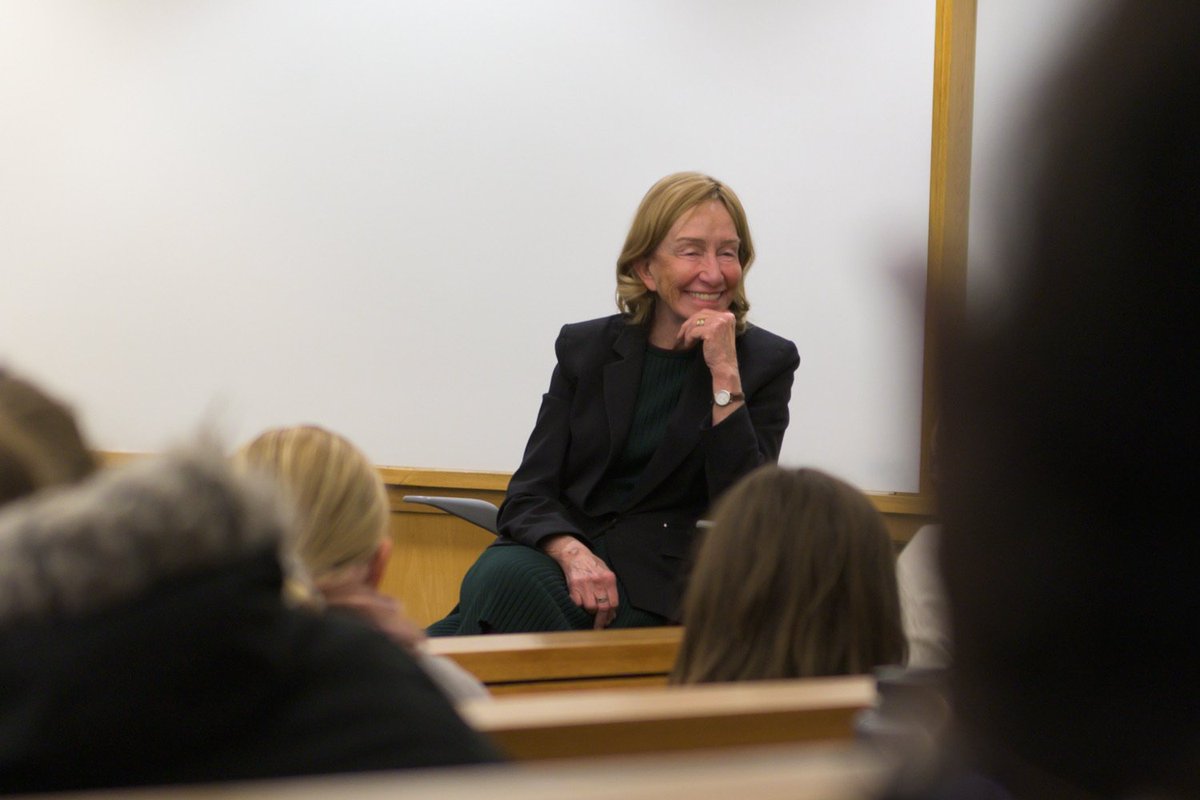 ChathamHall's tweet photo. We are thrilled to welcome @DorisKGoodwin as the 2019-2020 Leader in Residence. Her stories and experiences illuminate why the study of history helps us better understand our present and future. We can't wait for what tomorrow will bring! https://t.co/pNUuB8IOGr