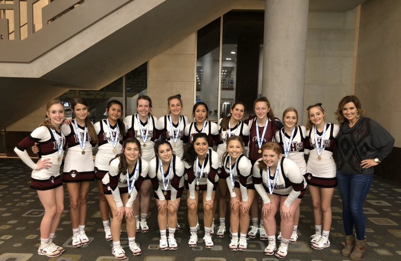 LHSpiratesCheer's tweet photo. This weekend, we competed in the UCA Game Day Varsity Competition and received 7th place, a bid to Nationals, and gold medals!!! https://t.co/Mz4GhubSLq