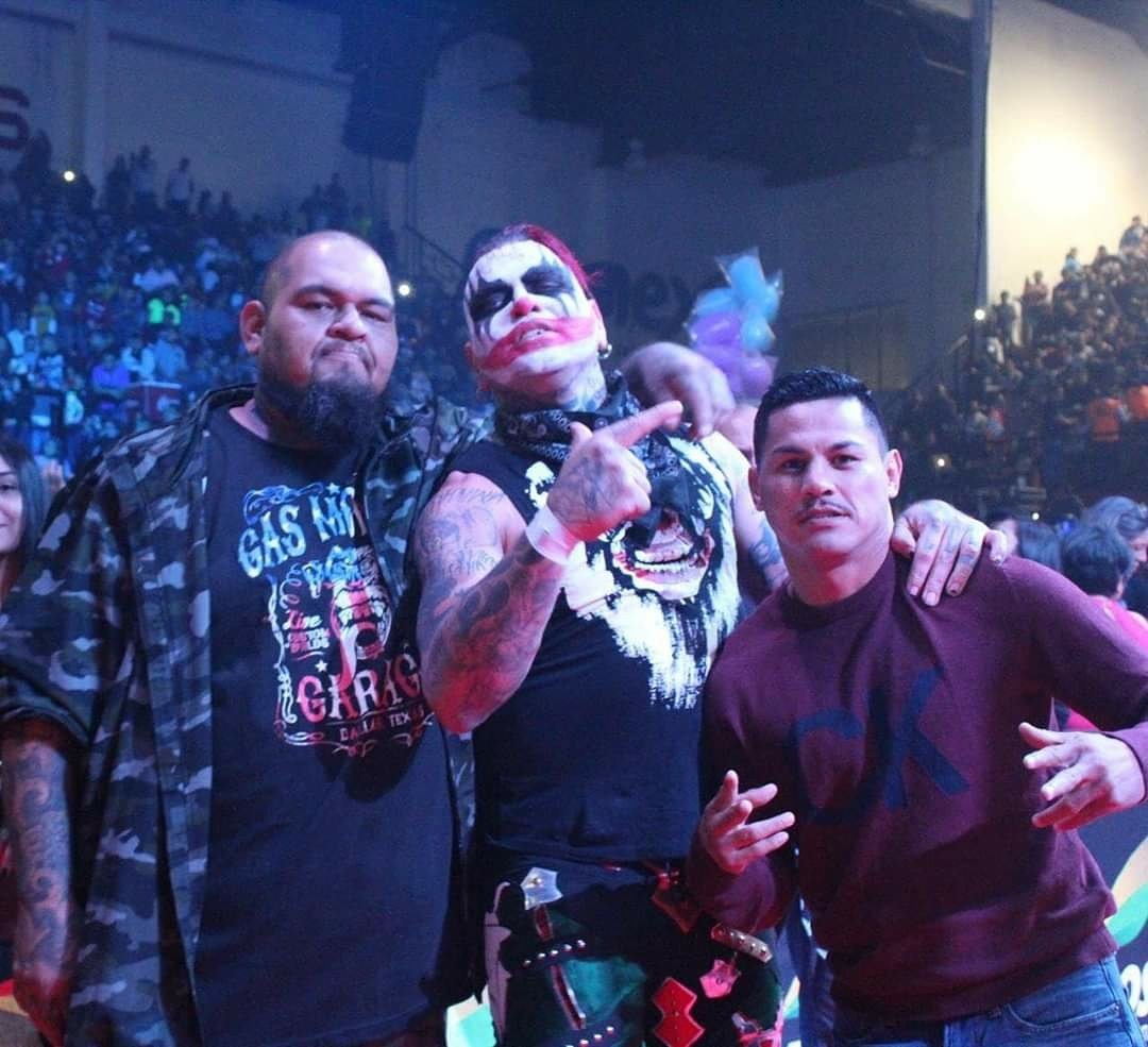 Pagano656's tweet photo. ❌ Puro Juaritos Presente ❌
Gracias #MickeyRoman
@Pagano656 
@ElTexanoJr 
@tirantesjr 
@Rey_Escorpion_1 https://t.co/rxEWpkxDeL