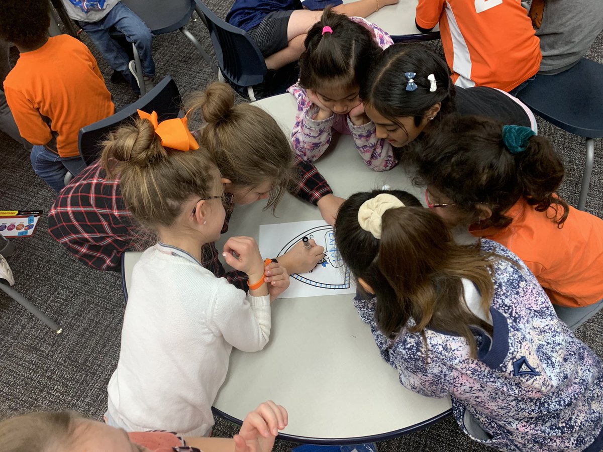 coachkool25's tweet photo. Great house meetings this morning! We are Thankful! 🧡🧡 #excitoproud #bbengaged https://t.co/MqpiWMkstK
