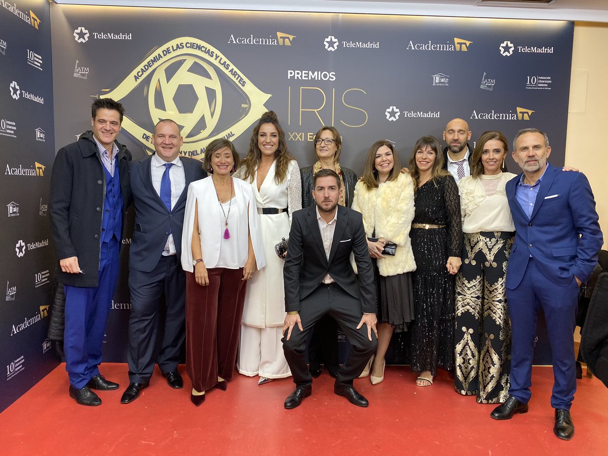 No nos hemos llevado el Iris, pero estamos tan felices del trabajo realizado, que sólo podemos dar las gracias por la nominación a la <a href="/academia_tv/">AcademiaTV</a> 
Viva <a href="/deporeli_te/">Deportistas de Eli-Te</a> y el equipazo que lo han hecho posible. 
GRACIAS INFINITAS 🤩
#PremiosIris #AcademiaTV #DeportistasDeELIte