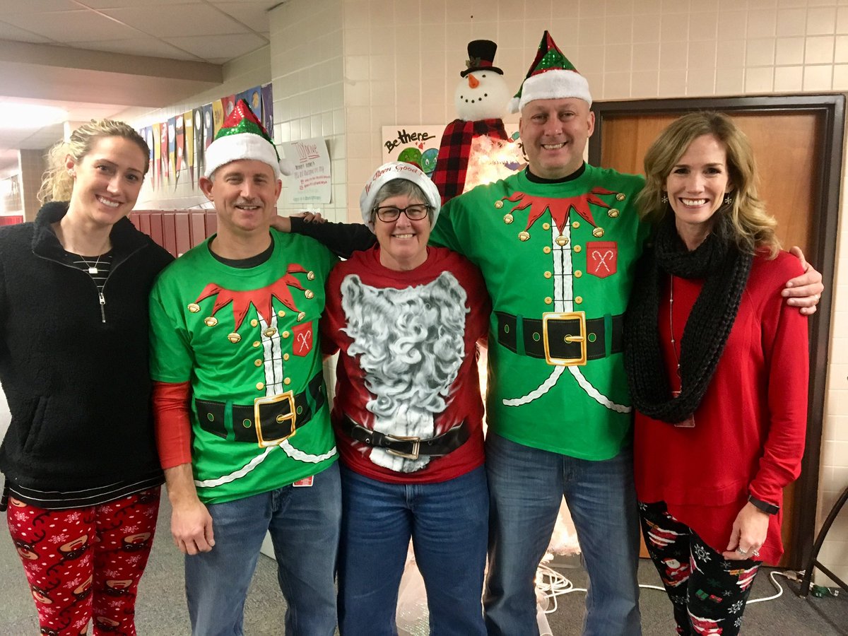 Love this time of year <a href="/coppelleast/">Coppell Middle School East</a>! Getting ready for East Santa’s arrival!! Some of my favorite memories! #gratitudechallenge #eastbroncos