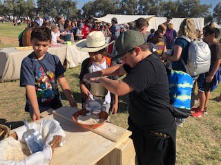 Ashland_Ranch's tweet photo. Fifth graders attended the American Heritage Festival recently.  The field trip was planned for students to observe artisans &amp; trades ranging from colonial times to modern history. They were able to view reenactments of battles &amp; participate in daily living chores. #WeAreAshland https://t.co/kvQ5wIJIbW