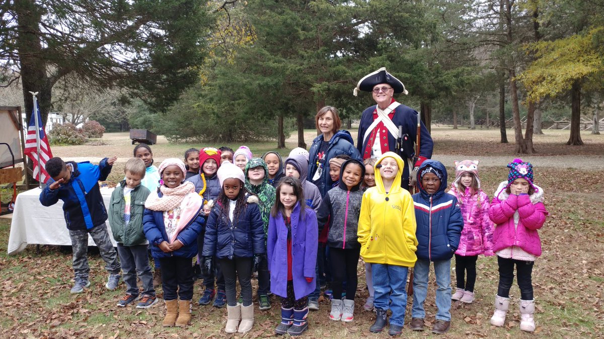 1presva's tweet photo. Mrs. Szymanski's class had a fun time at Ferry Farm today! https://t.co/wjwkguYDCU