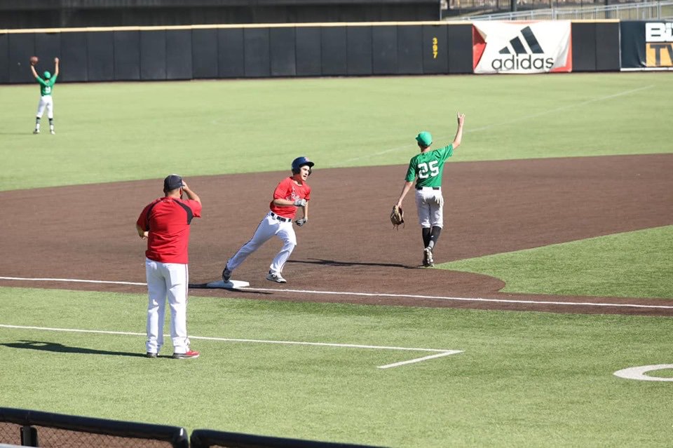 CloutierCole's tweet photo. ‘19 Fall ball over, tryouts done, Can’t wait for spring! Hit the gym for now!! https://t.co/56VWyIXpDw