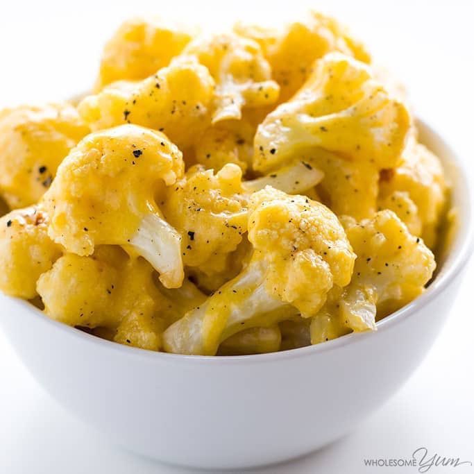 COLLEGETIPS__'s tweet photo. NEW IDEAS 💡 
1 head Cauliflower ((cut into small florets))
3 tbsp Butter ((divided into 2 tbsp and 1 tbsp))
Sea salt
Black pepper
1 cup Cheddar cheese ((shredded))
#MondayAdvice https://t.co/wJBbXUOIDl