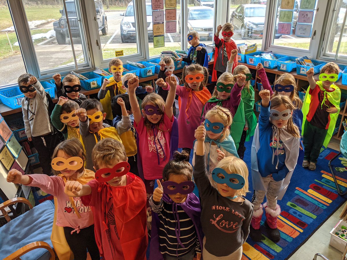 AdaFHPS's tweet photo. Today our kindergarteners celebrated their hard work as Super Readers! They are learning and using so many powerful super powers. #AdaReads https://t.co/VHpt10AKsP