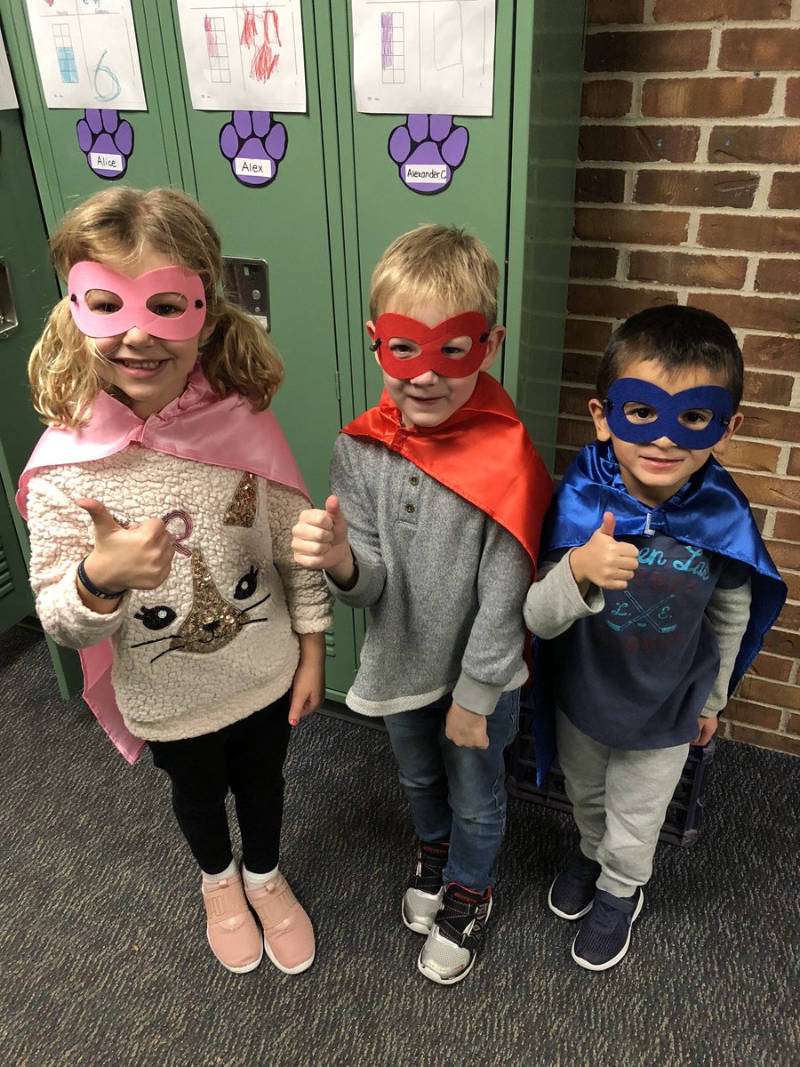 AdaFHPS's tweet photo. Today our kindergarteners celebrated their hard work as Super Readers! They are learning and using so many powerful super powers. #AdaReads https://t.co/VHpt10AKsP
