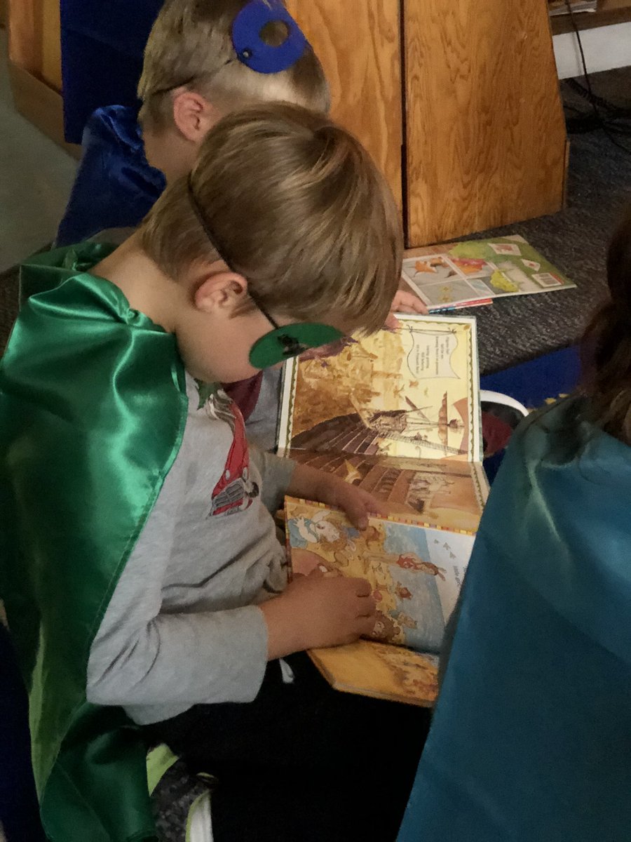 AdaFHPS's tweet photo. Today our kindergarteners celebrated their hard work as Super Readers! They are learning and using so many powerful super powers. #AdaReads https://t.co/VHpt10AKsP