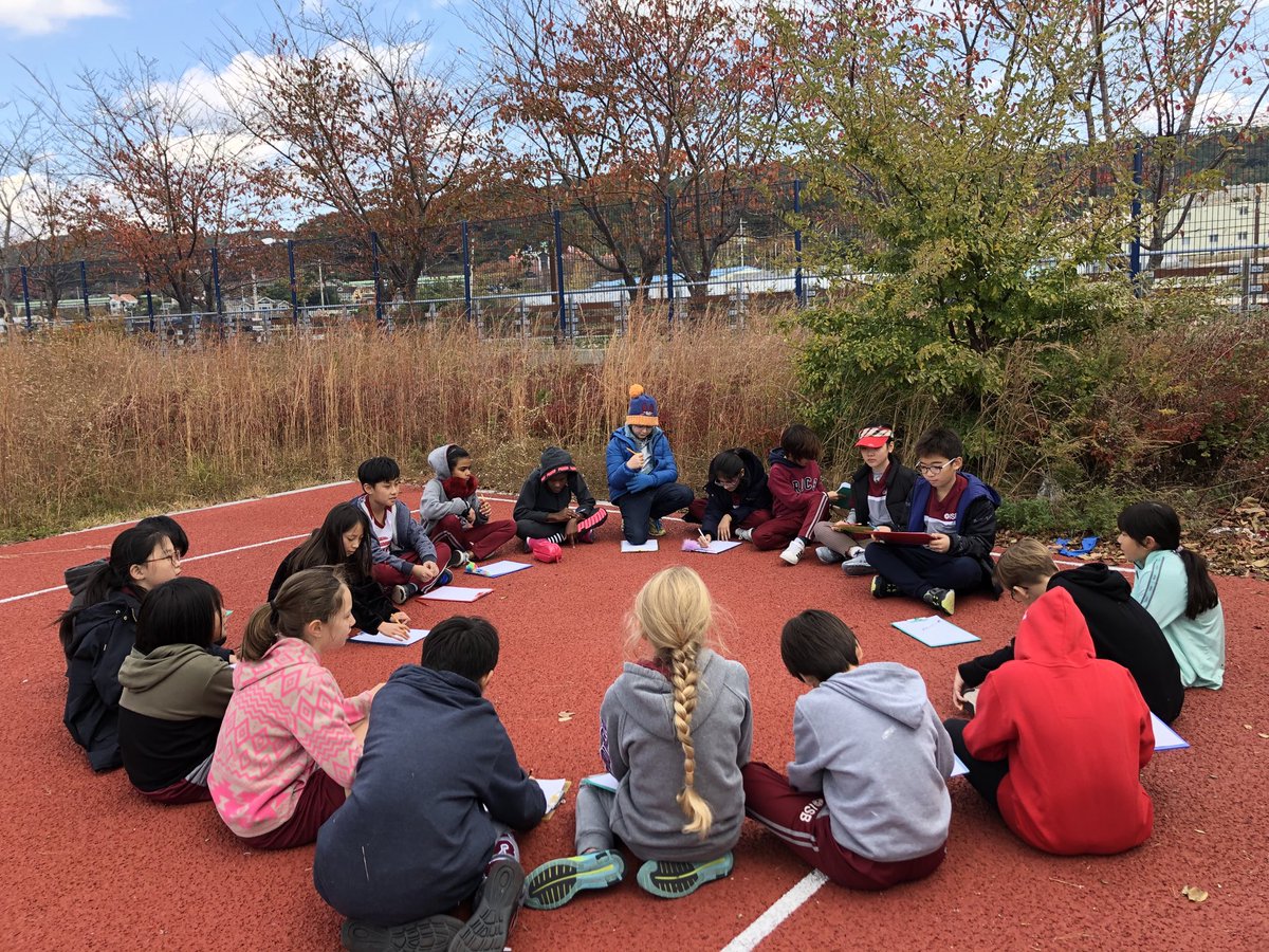 ALMcCloskey's tweet image. Exploring a quiet corner of our campus to soak up the atmosphere and consider how we can describe settings #isblearning #pyplanguage