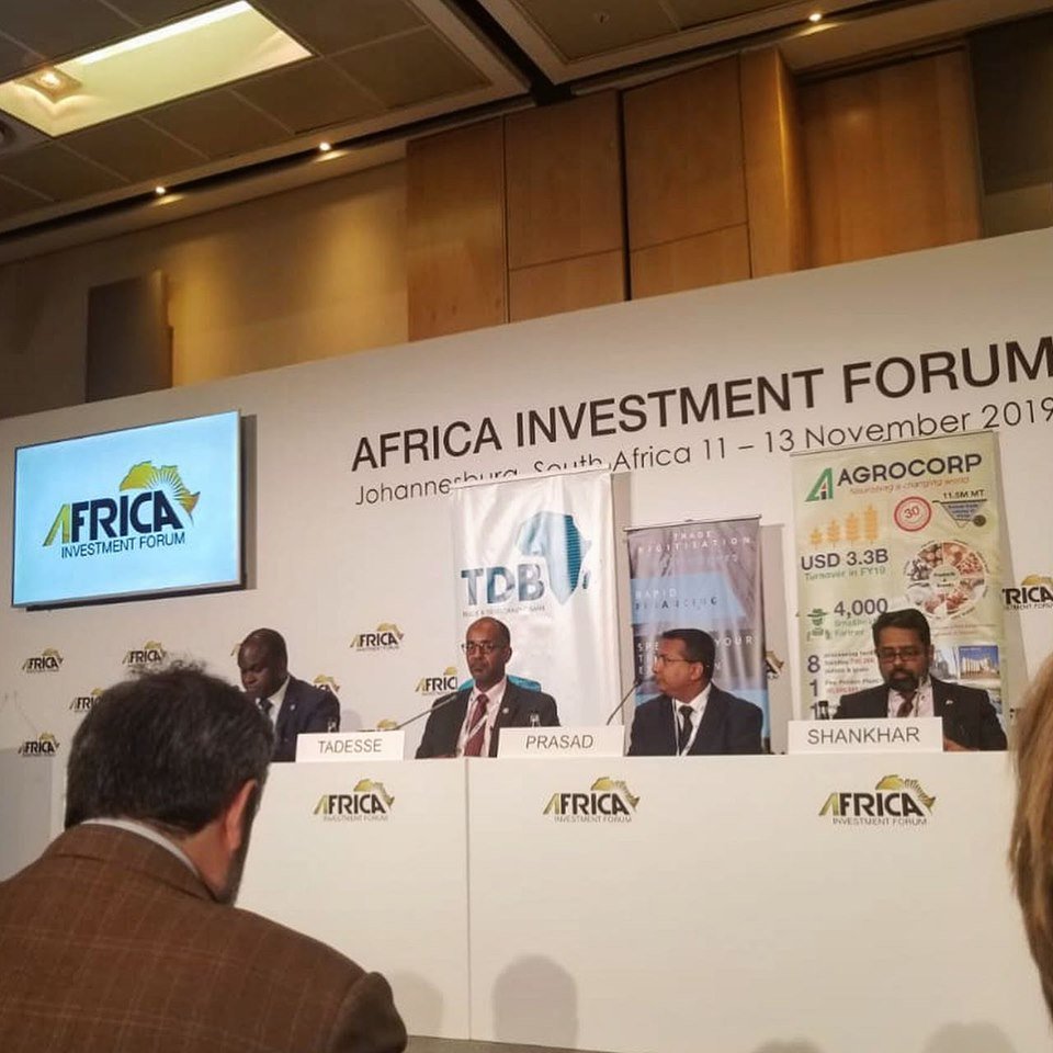 Agrocorp's tweet photo. Agrocorp partnered with Trade & Development Bank in their first Blockchain transaction.
TDB partnered with DLT Ledgers as the blockchain partner and Agrocorp as the Trading Company. #Agrocorp #NourishingAChangingWorld #Blockchain #Technology #tradeanddevelopmentbank #DLTLedgers https://t.co/VwvIrMGJXq