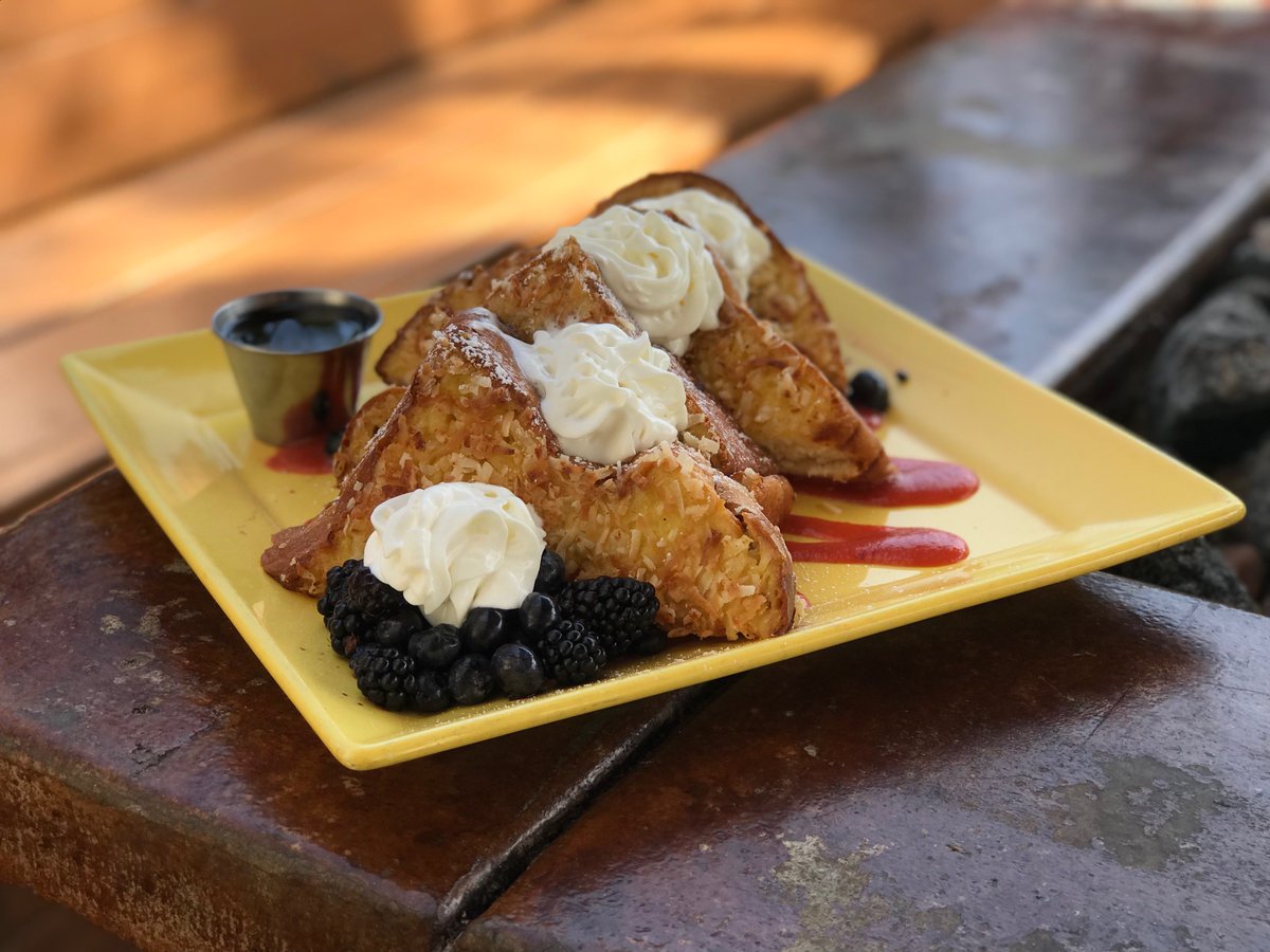MissBsCocoClub's tweet photo. Who said Rum was just for drinking? 🤔 Come try our delicious Coconut Rum French Toast! https://t.co/ljeiyASvUB