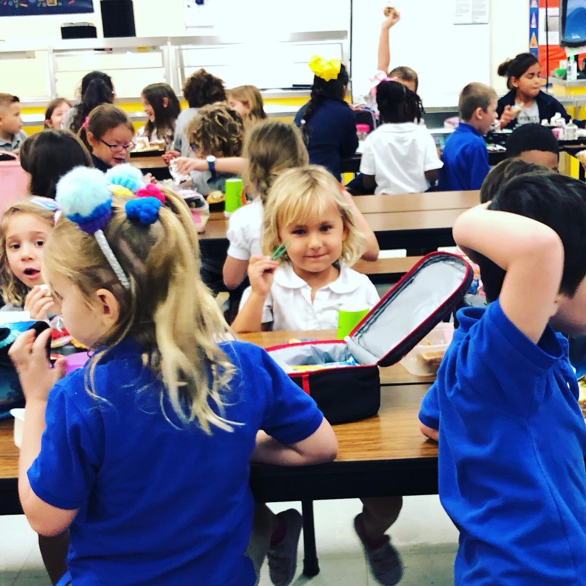 Best part of my week!  .
.
.
#teachersfollowteachers #iteachtoo #iteachk #iteachkinder #iteachkindergarten #sabmoments #iteach #kindergartenclassroom #teacherlife #teachersofig #lunchbunch