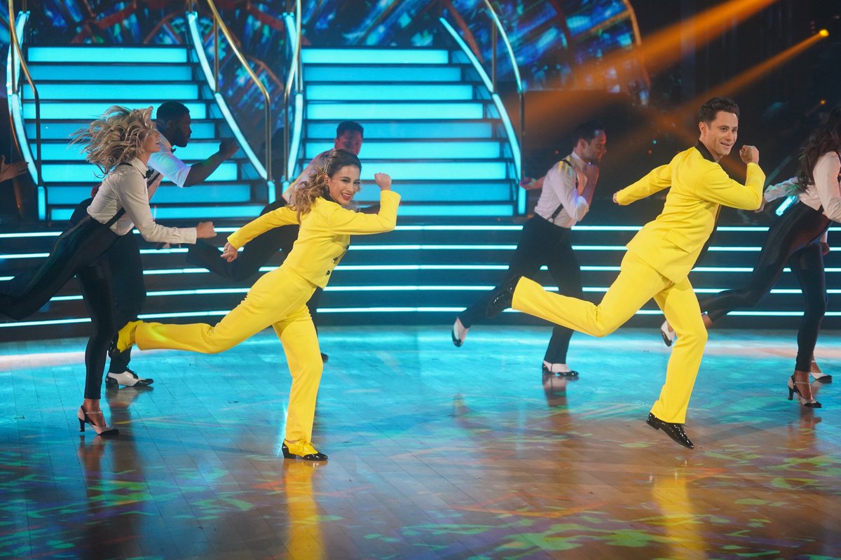 officialdwts's tweet photo. Can we all agree? @AllyBrooke OWNED that Charleston. 👊 #TeamTimeToShine #DWTS https://t.co/bmRKbb2sID