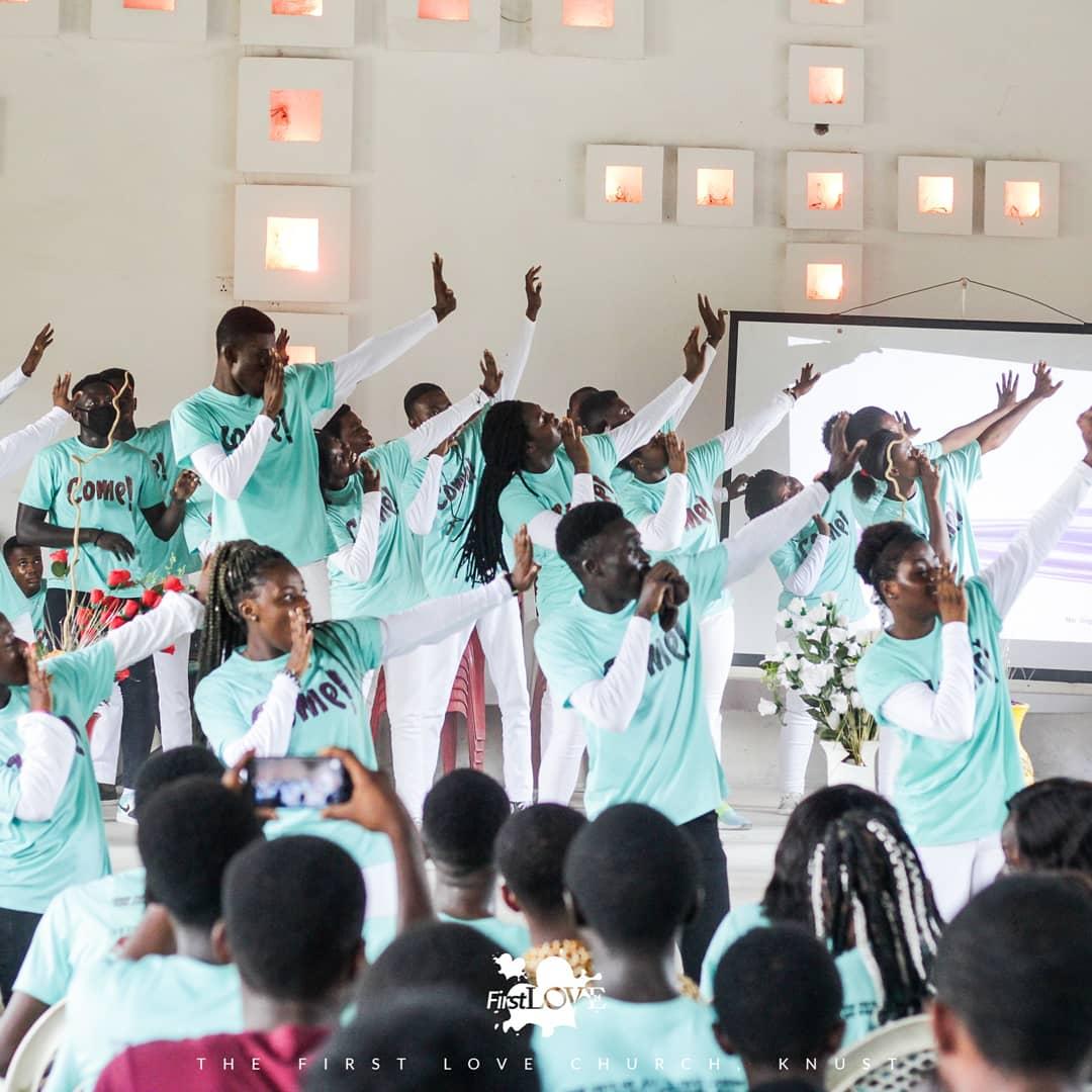 KnustCenter's tweet photo. The Dancing Stars
#churchwassweet
#onlyinflc
#christianity
#church https://t.co/OZ2xlf6K2m