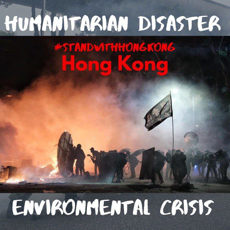 paboyakk's tweet photo. This harms the health of every Hong Kong civilians
#HKprotests 
#PoliceTerrorism 
#PolyUHK https://t.co/BFXualZIyS