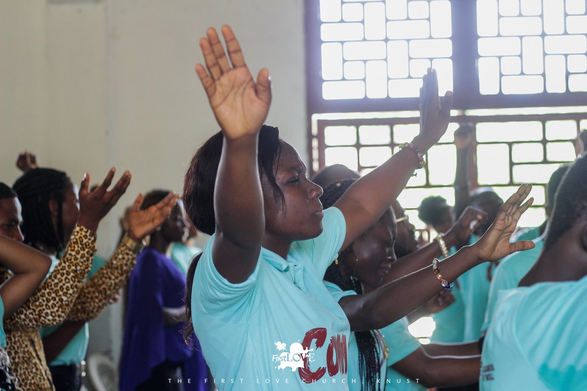 KnustCenter's tweet photo. Expressions of joy
#churchwassweet
#firstlove
#onlyinflc
#christianity
#church https://t.co/vzzWl0Ul99