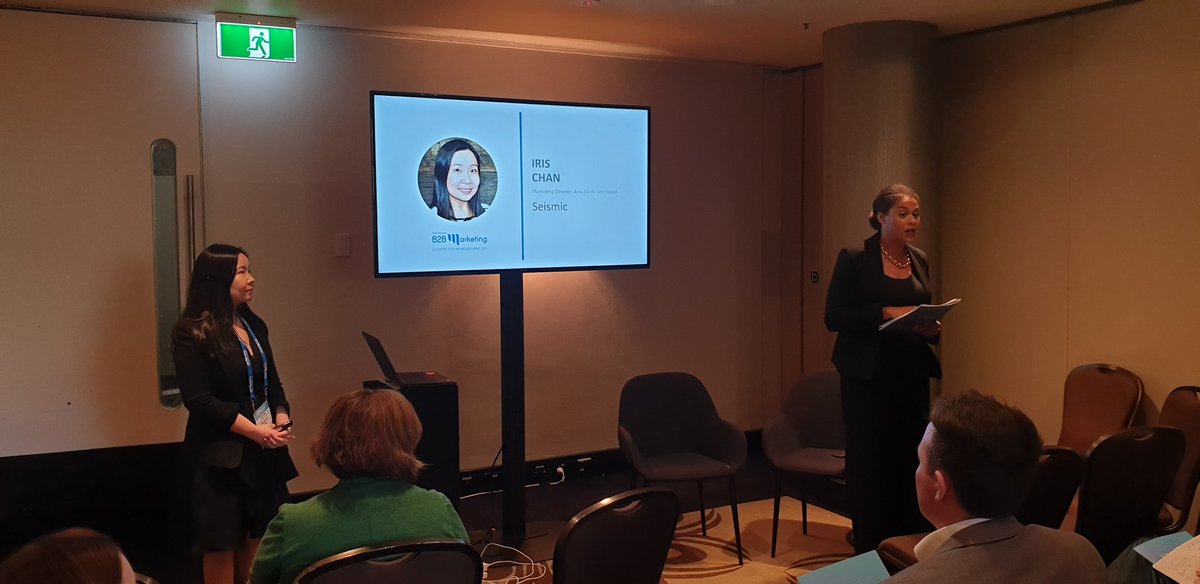 Our MD <a href="/KarenS_Powell/">Karen Powell</a> introducing <a href="/ichankl/">Iris Chan</a> at #b2bMktgAPAC