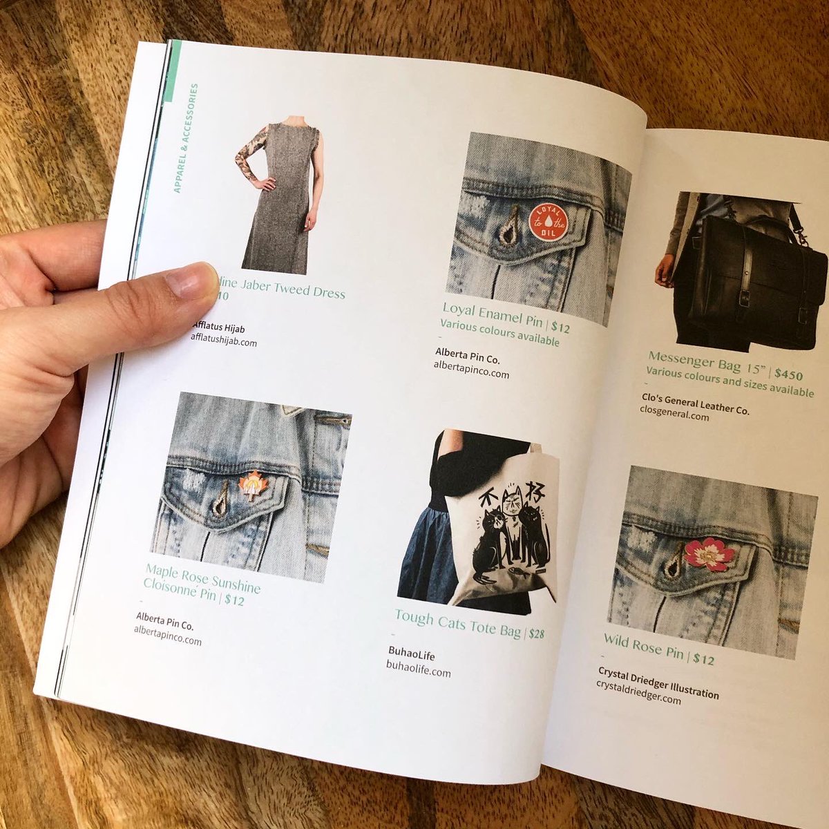 buhaolife's tweet photo. Finally picked up a copy of Gifted Catalogue by @edmontonmade ! Find our totebags alongside great products by Edmontonβs best makers π
#buhaolife #buhao #notgood #madeinyeg #yegmade #yegdesign #yegarts #shoplocal #yeg https://t.co/J026ALVDDw
