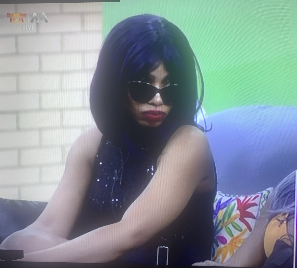 kimOprahLover's tweet photo. A certain Team might even insult me for saying KimOprah is a child of Grace oo 😩😩 in their minds only Their Fave is a child of Grace 🙆🏾♀️ Lord have mercy on your kids #GodIsForAll #KimxRemyMartin #IkexRemyMartin https://t.co/BXVnya85OK