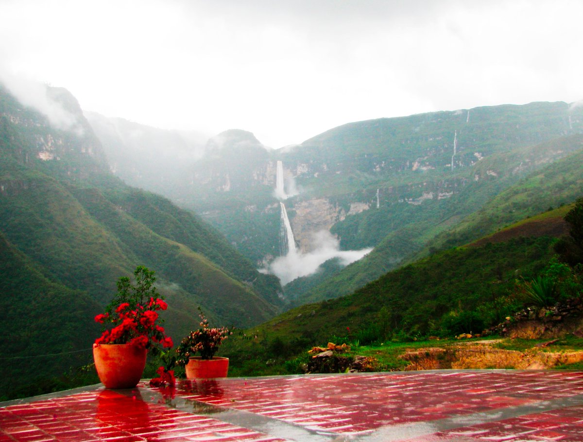 Gocta waterfalls morning view from my room at the Gocta Lodge. 🌎🌄
.
.
.
#goctawaterfalls #gocta #waterfall #lodge #peru #trek #trekking #ofthebeatenpath #northperu #chachapoyas