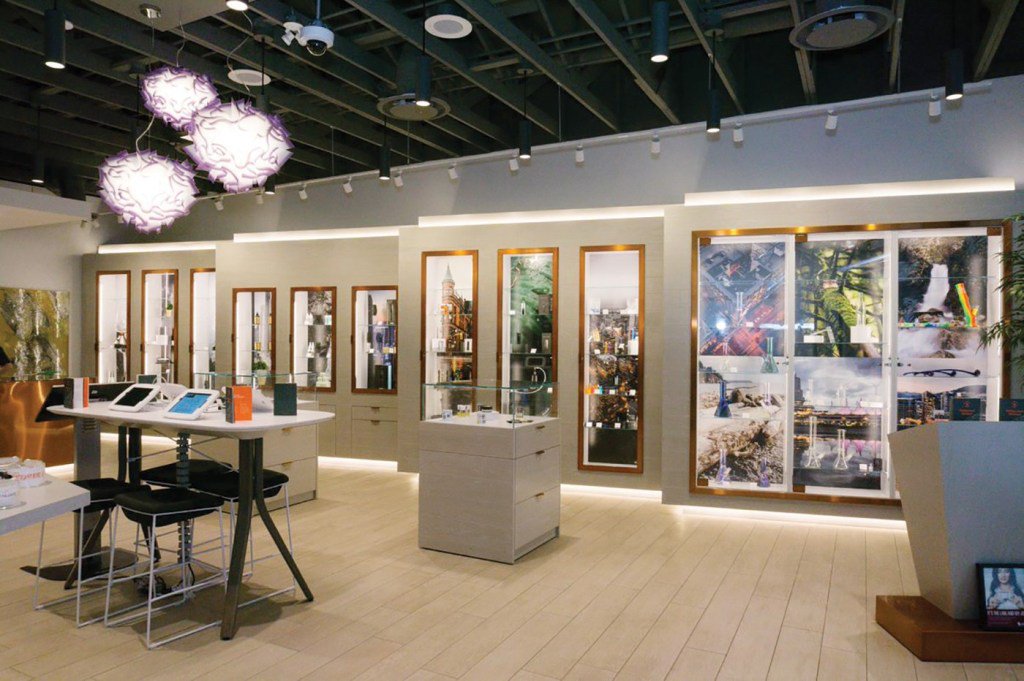 mgretailer's tweet photo. Fire & Flower Blazes a Trail Across Canada: “Although we are a rapidly growing company, there is nothing ‘big box’ or cookie cutter reflected in our designs," Jacqueline Davis, director of store design, tells mg. #dispensarydesign… https://t.co/ASBCQEfX9P https://t.co/SkhFqqCDRb