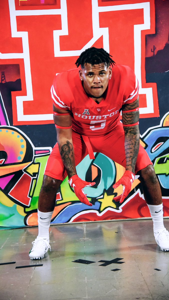 leakrobinson_'s tweet photo. God has taught me many lessons throughout this whole process, but most importantly he taught me to keep faith and trust in him!🙏🏽 #GoCoogs #Htown 🔴⚪️ https://t.co/la7QC8d5wL