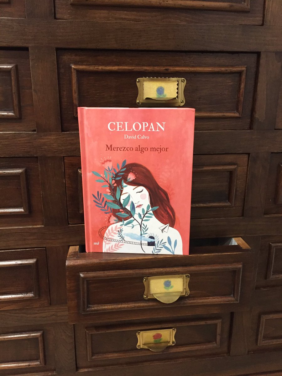 libpilarica's tweet photo. #317. “Entre estas hojas no encontrarás poesía, pero sí un corazón que late en verso”.
David Calvo CELOPAN. Ediciones Martínez Roca.
#librerialapilarica #lapilaricarecomienda #edicionesmartinezroca #grupoplaneta #celopan https://t.co/6kQC4CwlDt