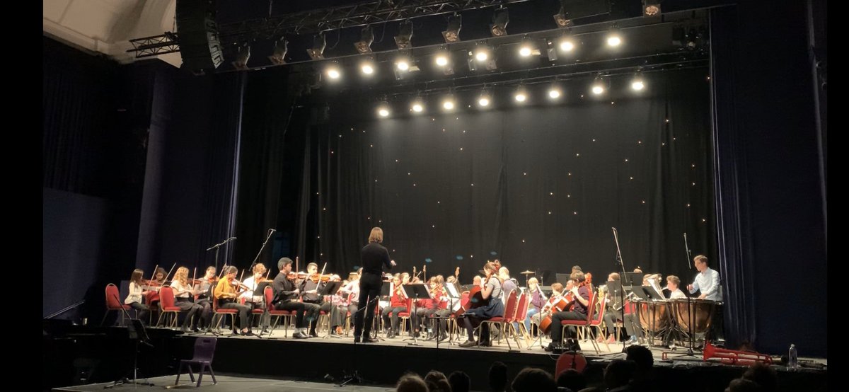 BennsKelly's tweet photo. What a fabulous performance @RGYOrchestra this evening at #instrumentalgala @BlackheathHalls no doubt an inspiration to some of the other talented young musicians in @Royal_Greenwich schools #gdstgirlscan @rcoles8 https://t.co/hUfmxMKbJ8