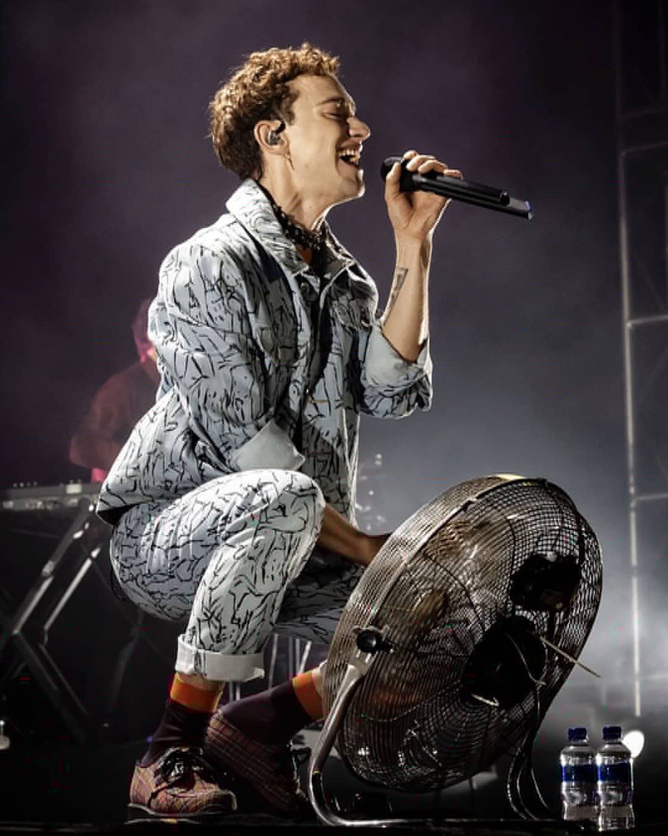 latinoyears's tweet photo. Years &amp; Years en su segundo concierto en México en el Festival Corona Capital. 😍💖🔥🇲🇽 @yearsandyears @alexander_olly @parisdrums @_EmreTurkmen_ https://t.co/LevHizGpno