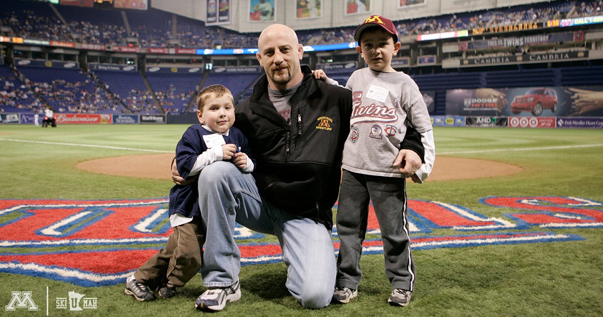 GopherWrestling's tweet photo. After the #Gophers 2007 National Championship, assistant coach Marty Morgan and the team threw out the first pitch at the Metrodome.

That kid on the right? Our very own freshman Rowan Morgan!

#ThrowbackThursday | #GopherTough https://t.co/uBrECSQCyM