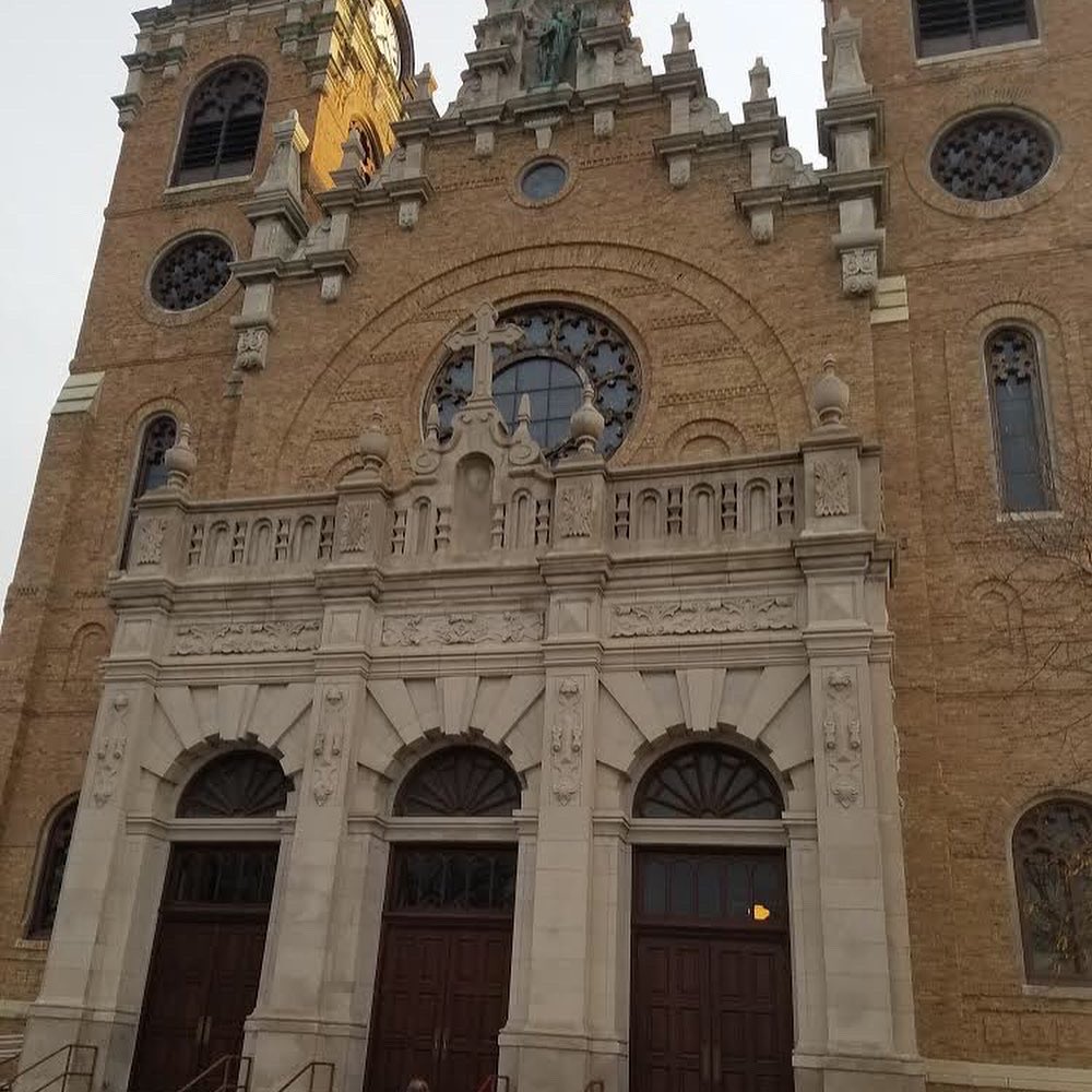 dvochicago's tweet photo. Father Charles Dahm, Director, shares photos from preaching about domestic violence at St Stanislaus Kostka located on Chicago’s northwest side. #ACDVO #dvochicago #archchicago #chicagoarch #EndDV https://t.co/392Vm8hc3c