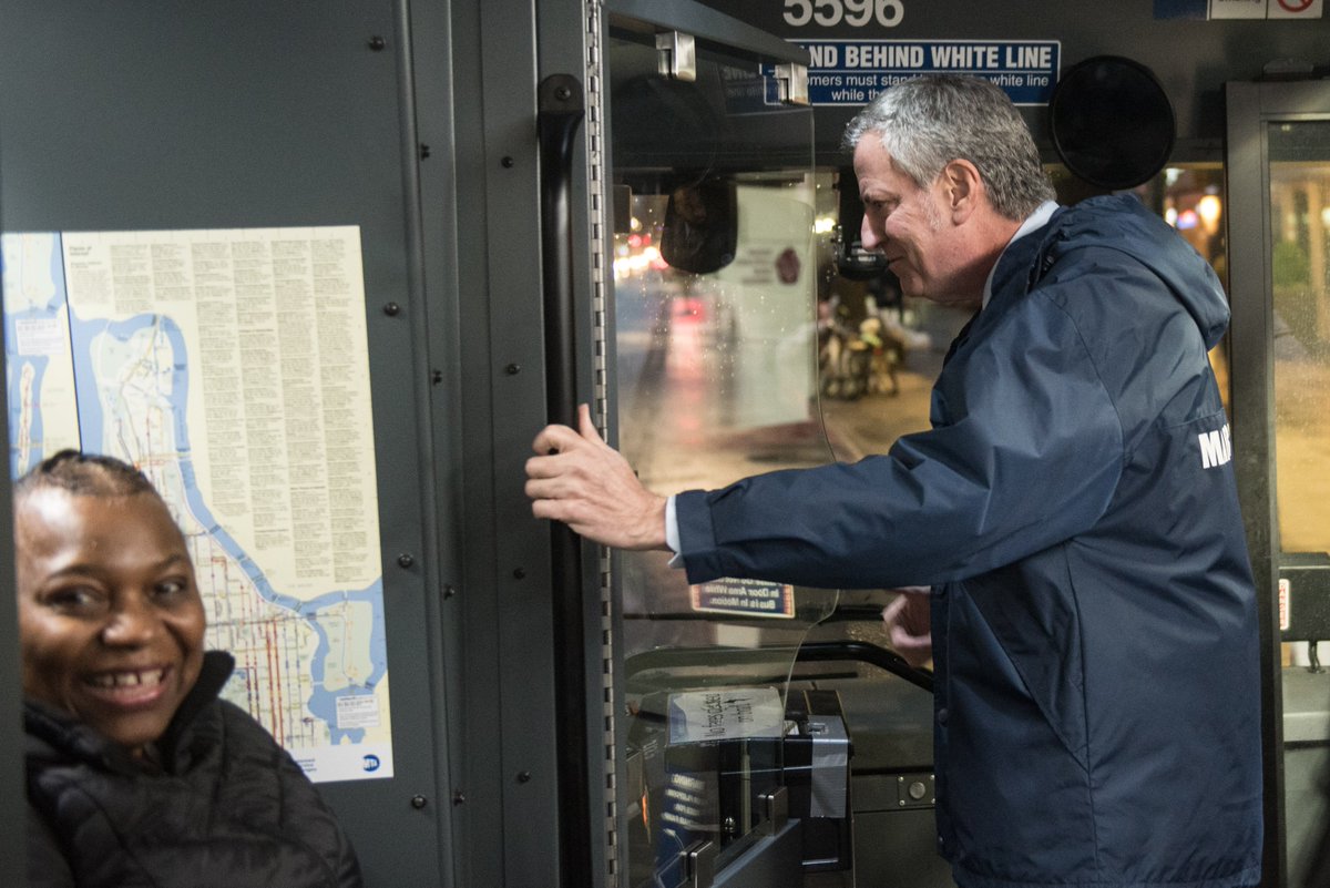NYCMayorsOffice's tweet photo. .@NYCMayor on the move — six minutes flat from Union Square to 9th Ave! Learn more about the 14th Street Busway at https://t.co/GvcIWjpFfk https://t.co/3OOP90WThX
