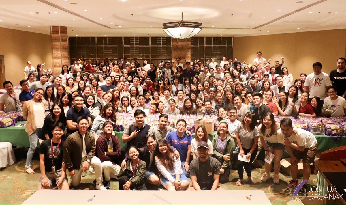 jokenkenAR's tweet photo. Arellano University School of Law Bar Ops Volunteers for 3rd Sunday of Bar Exam 

Gusto ko na siya gawin panata with or without incentives for my subjects. Sarap sa feeling that I contributed something for my school.

See you next year!

#BernaBar #NovemBar #BernaBar2019 #BarOps https://t.co/OnTDzuBoEe