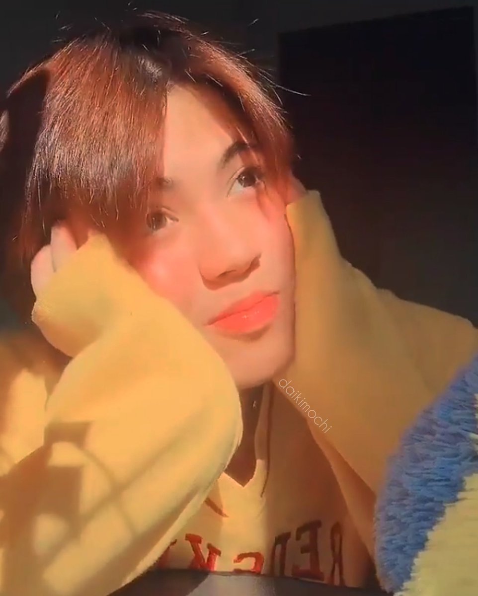 Daikimochi_'s tweet photo. Good Morning 🥰💛
@Daiki19990606
_
#셀카 #셀피 #데일리 #데일리록 #일상 #팔로우 #팔로우미 #ulzzangselfie #ulzzangboys #ulzzangasian #ulzzangmodel #ulzzangfashion #ulzzangstyle #ulzzangkorea #koreanulzzang #likeforlikeback #LikeForLikes #like4like #lfl #l4l https://t.co/fUzepJHGke