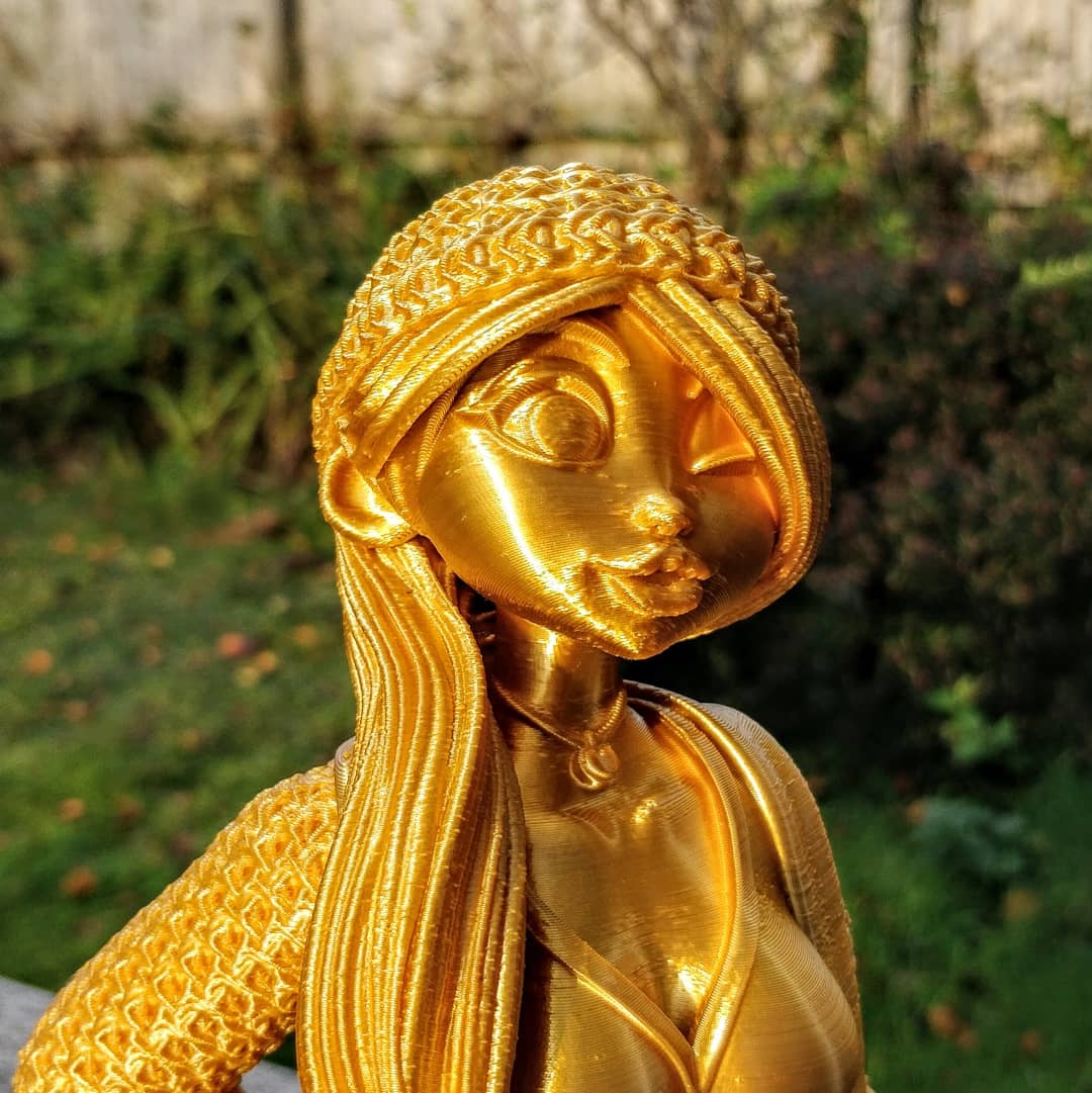 A brilliant model! 'Bree' by <a href="/Arte_Creator/">Arte Creator</a> on <a href="/MyMiniFactory/">MyMiniFactory</a> printed with #Noulei gold filament! 
---
Printed on my <a href="/Creality3dprint/">Creality Official Store #creality3d</a> #Ender2 with <a href="/WhamBamSystems/">Wham Bam Systems</a> and <a href="/captubes/">Capricorn Bowden - Captubes</a> #3dprinting #3dmodeling #3D #Engineering #EngineeringUK #3dsculpting