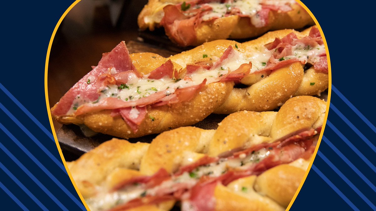 PredsNHL's tweet photo. What's your favorite thing to eat while you're at @BrdgstoneArena? 🤔

You can get 50% off all food and soft drinks all night long at tomorrow night's game!

Get tickets: https://t.co/F9pnc58A7J https://t.co/2DK21fzfha