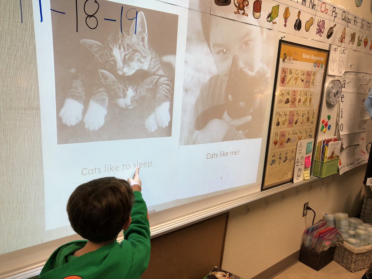 nmrickard's tweet photo. We learned about and practiced our first reading super power today- pointer power! #LucyCalkinsUnitsofStudy https://t.co/rAwo87riSQ