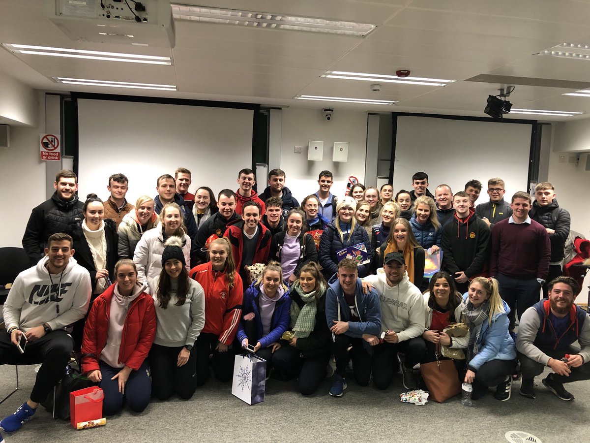 Prof_FiChambers's tweet photo. Our @UCCSSPE #4thYears #FuturePETeachers #KrisKindle19 It’s never too early to say #HappyChristmas 🎄🎅@wesleyob1 @DrFiChambers #DrManolisAdamakis #DrJoaoCosta #ArthurTwomey #TrishFitzpatrick #NiamhO’Brien #HerbGeary @UCCSchoolofEd https://t.co/JKxsrVbP2H