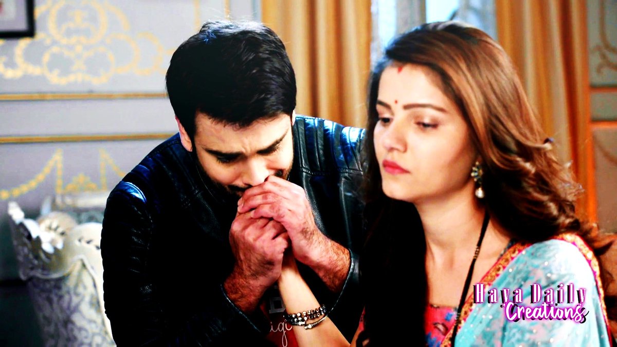 curlyyyh3ad_'s tweet photo. #Saumya breaks down on getting to know the truth abt #Nimmi's death! #Harman expresses his guilt on knowing it was #Preeto's hand behind it π±.
EPI NO : 418 @RubiDilaik u owned this particular scene without a single dailogue with just your expressions! π
#ReliveHaYa https://t.co/g3pFs3OJON