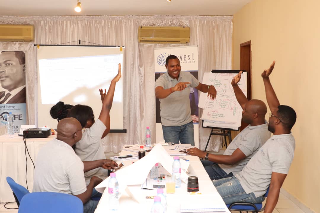 BertrandTiotsop's tweet photo. @aristidemabatto @mkamgaing @HarvestAssetMgt it is about last #Teambulding #Coachingvibes #Buildingidentitysession. Thanks a million https://t.co/BLIGIKUevg