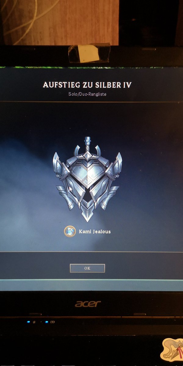 CreekNathaniel's tweet photo. From #iron4 in #LeagueOfLegends @LoLGermany to #silver4 elohell? What is that 🤣🤣 I crossed the finish line for this year in two month gege https://t.co/NIlhDMokNd