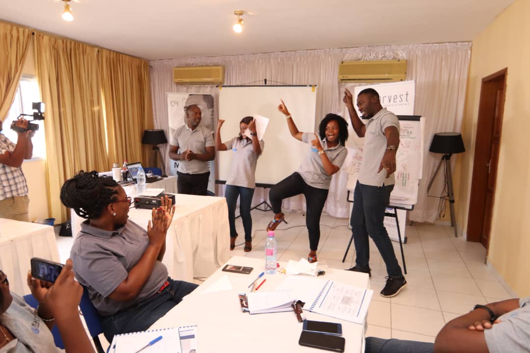 BertrandTiotsop's tweet photo. #Buildingidentitysession #building @HarvestAssetMgt legacy. With with fun, learning through pedagogic games https://t.co/Zun4DKIH3d