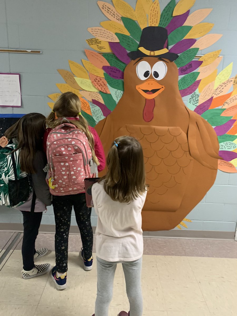 capaldi_phil's tweet photo. Gary the Thankful Thanksgiving Turkey - thanks Darlene for creating this masterpiece!@JSDNews https://t.co/Sl6snSFZry