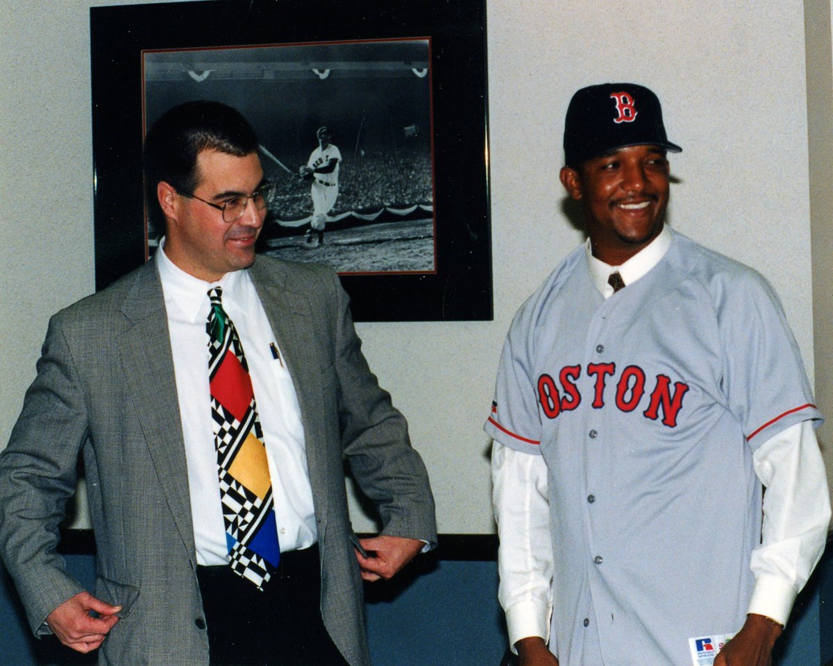 45PedroMartinez's tweet photo. On this date 22 years ago I was traded from the @Montreal_Expos to the @RedSox. I am forever grateful that the Red Sox, and my long-time friend, Dan Duquette, believed in me as a player! #gosox #redsox #mlb #boston https://t.co/HE5sTsEo23