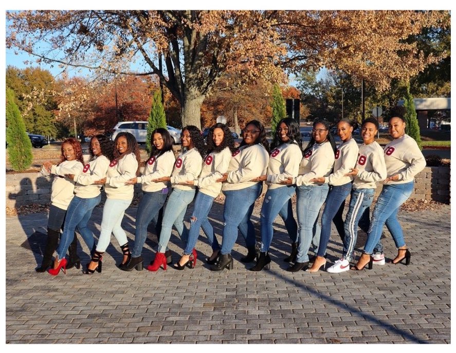 ajafreeman__'s tweet photo. It’s our DELTAversary.😍❤️ 13 Triple T turns ONE.😘 #FALL18 #EtaXiRedz https://t.co/zQDIq5fpDh